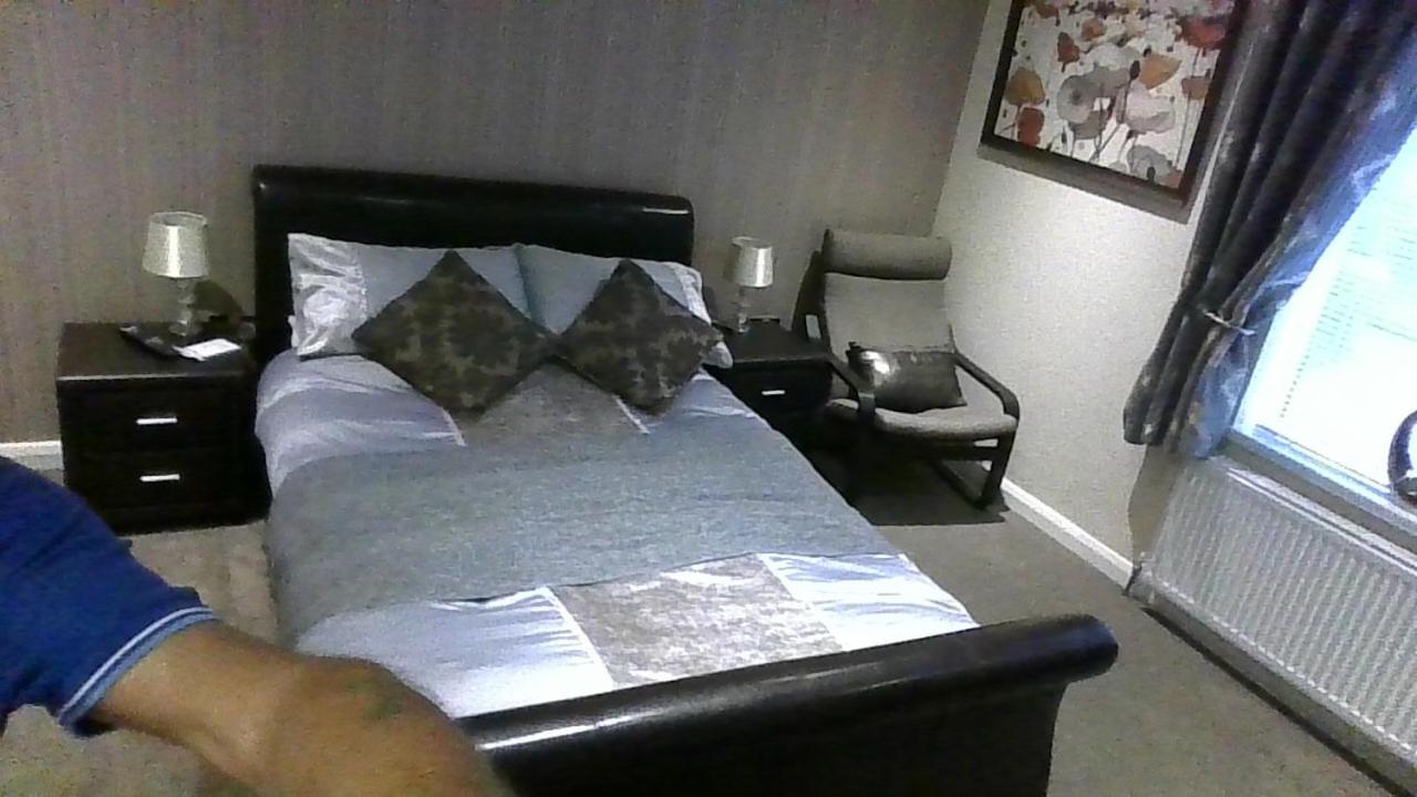 The New Accommodation Free Complementary Breakfast Tibshelf Exterior photo